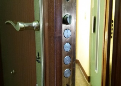 mantenimiento de puertas acorazadas - Cerrajero de Madrid - www.cerrajero-de-madrid.es