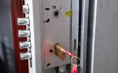 CONVERSION DE CERRADURAS DE GORJAS A CERRADURA EURO-PERFIL DE ALTA SEGURIDAD- TELEFONO:611277688
